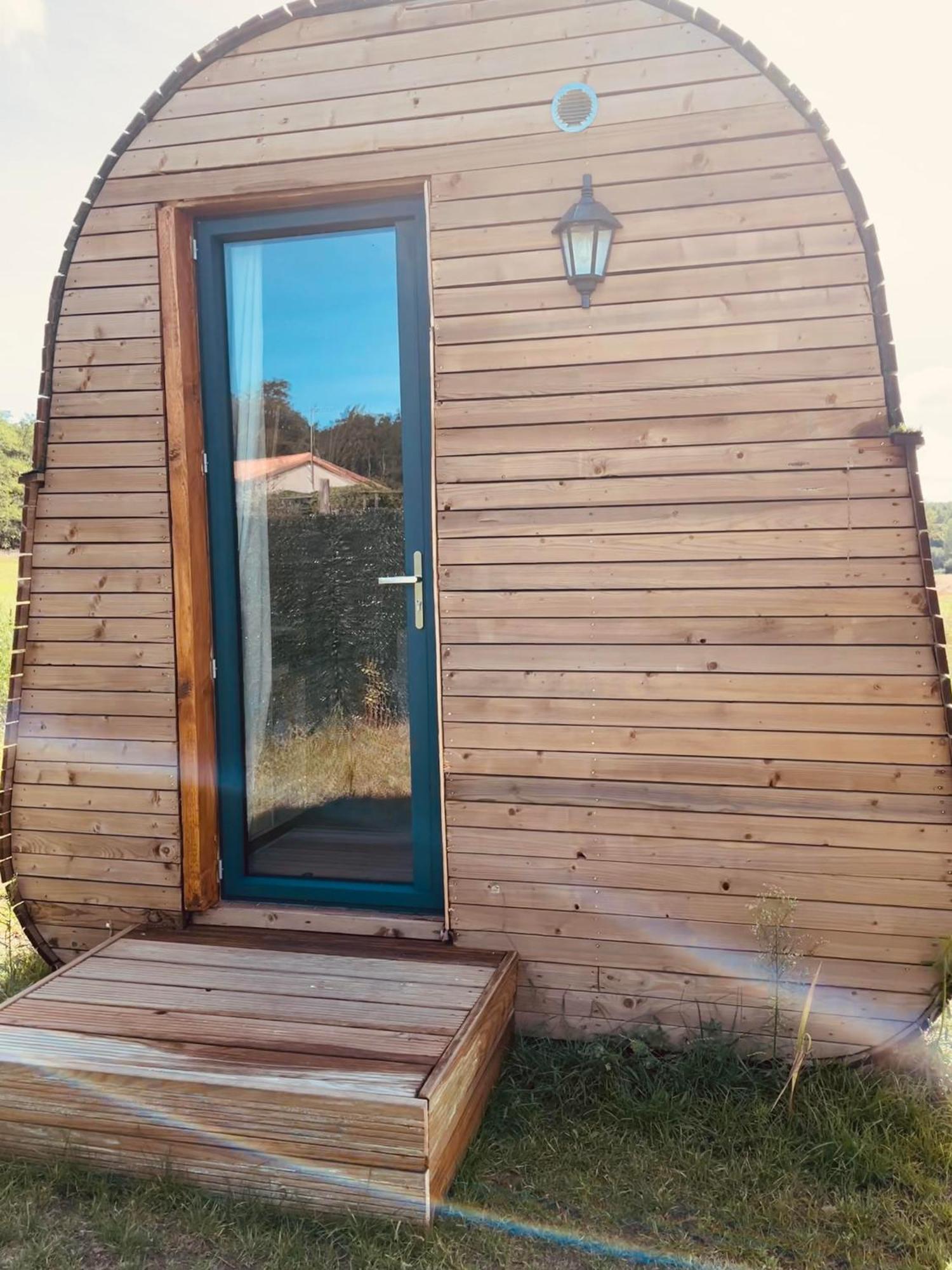 Logement Insolite : La Ruche Verte Monts-sur-Guesnes Ngoại thất bức ảnh